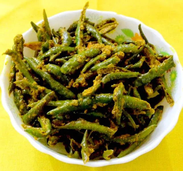 Ignite Your Taste Buds: Hari Mirch ka Achaar, the Spicy Green Chilli Pickle!
